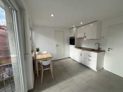 +++ Stilvolles Micro-Appartment in Top Lage nahe Bahnhof Feuerbach für 1-2 Personen +++