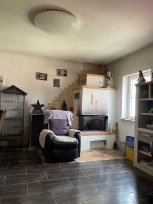 ***Charmantes Einfamilienhaus mit großem Garten – Renovierungsobjekt mit viel Potenzial***