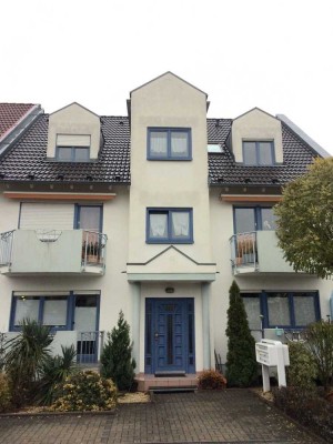 Gepflegte 3-Raum-Wohnung mit Balkon und Einbauküche in Schwetzingen