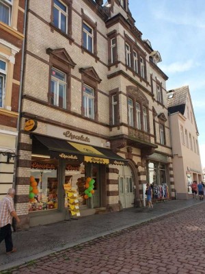 Fussgängerzone, wunderschöne 2 1/2-Zi-Stuck-WE, teilgewerblich nutzbar, Parkplätze!