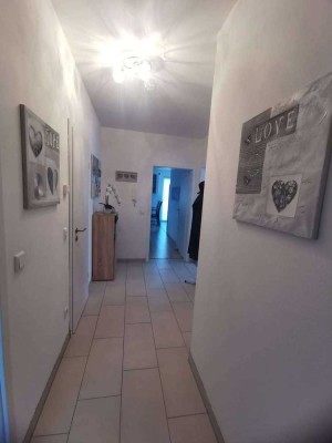 Großzügige Maisonette-Wohnung in familienfreundlicher Lage!
