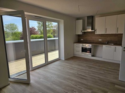 Preetz Zentrum: Altersgerechte 3 Zi-EG-Wohnung mit Terrasse (WE1): Erstbezug 1.Okt.25, KfW40EE,
