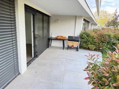 Neue 2 Zimmer Wohnung mit privater Terrasse & Garten
