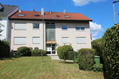 Grüne Lage: Stilvolle 3-Zimmer-Wohnung mit Balkon und Garten