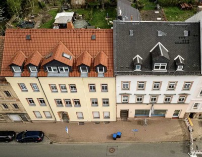 2 vermietete Mehrfamilienhäuser mit 13 Einheiten