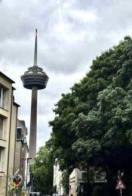 Ehrenfeld, Stammstraße, Altbau, gemütliche Zweizimmer-Erdgeschosswohnung, 45 qm