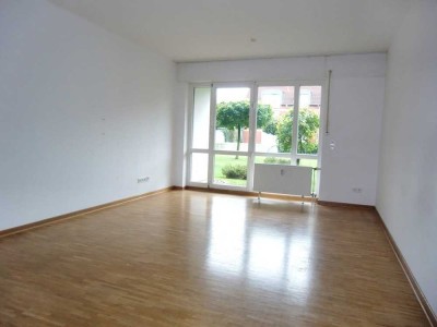 KAPITALANLAGE ERDGESCHOSS-WOHNUNG MIT TERRASSE PARKETT TIEFGARAGENPLATZ VERMIETET