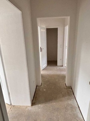 Gemütliche 2-Zimmer-Wohnung mit Balkon und Badewanne  im Erdgeschoss!