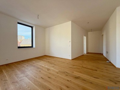 2-Zimmer Altbauwohnung mit geräumiger Wohnküche | Fernwärme | ERSTBEZUG nach Sanierung