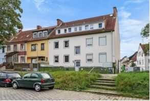 Sanierte 3-Zimmer-Zimmer Wohnung mit Einbauküche