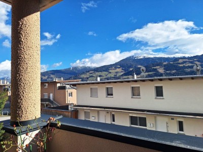 Modernes Wohnen in Mils: 4-Zimmer-Wohnung mit tollem Balkon