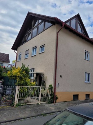 650 Euro Souterrain 1 Zimmer-Wohnung, 48m², hell und sonnig, mit Blick ins Grüne