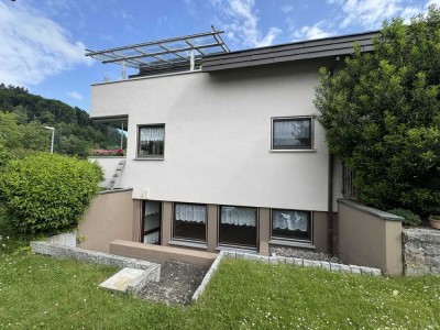 Souterrainwohnung mit Gestaltungspotenzial