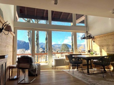 3 Zi. Splet-Level-Wohnung in Bestlage in Rottach-Egern!
Preis wurde angepasst - jetzt zugreifen!