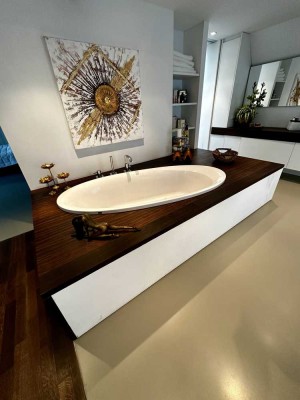 Exklusives Architektenhaus in bester Lage mit Naturpool und Sauna