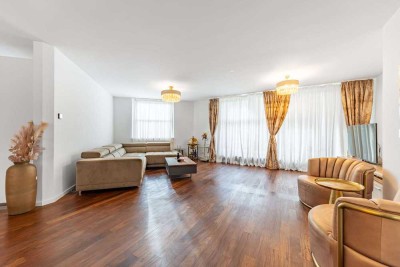 Großzügige, moderne 3-Zi.-Wohnung mit Südwestbalkon im begehrten Bogenhausen