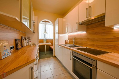 Im Herzen von Innsbruck zentrumsnahe drei Zimmer mit Loggia zu verkaufen