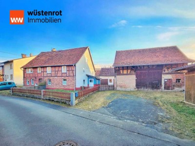 Willkommen altes Haus! DHH mit Mietern, riesigem Baugrundstück und zentralst in Biebergemünd-Kassel!