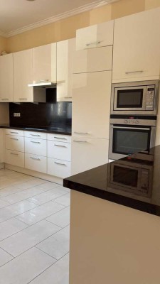 Geschmackvolle, sanierte 3-Zimmer-Wohnung mit gehobener Innenausstattung in Hanau