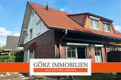 *RESERVIERT* Ihr Wohntraum in Itzstedt – hochwertig ausgestattete Doppelhaushälfte mit Wohlfühlchara