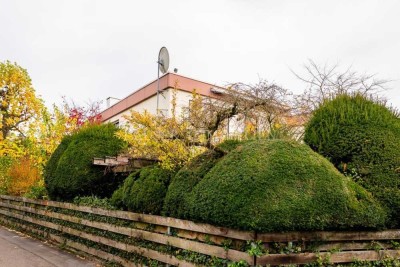 Charmantes Reihenendhaus mit Garten in Leonberg