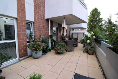 Attraktive 3-Zimmer-Erdgeschosswohnung mit Terrasse & Balkon in Pulheim