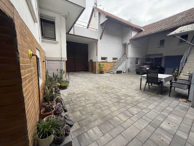 Ehemalige Hofreite mit viel Platz und Möglichkeiten