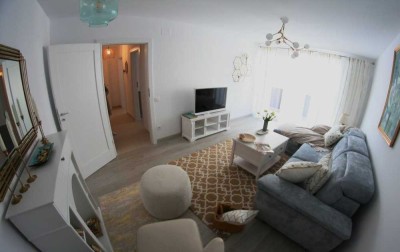 Geschmackvolle, modernisierte 2-Zimmer-Wohnung mit Einbauküche in Wangen im Allgäu