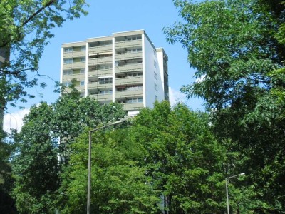 Helle, freundliche 2-Zi.-Wohnung mit Südbalkon und toller Aussicht