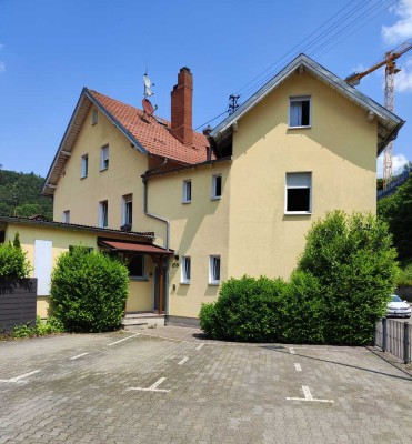 3-Zimmer-Dachgeschosswohnung in Bad Urach – gepflegt, vermietet und vielseitig nutzbar