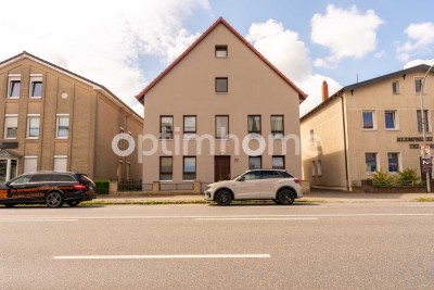 Solides Mehrfamilienhaus mit Charme und Potenzial – Investieren in Stockelsdorf