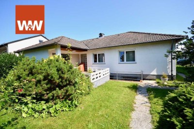 +++ Komfortabler Winkelbungalow mit Garage in Spitzenlage von Ihringshausen +++