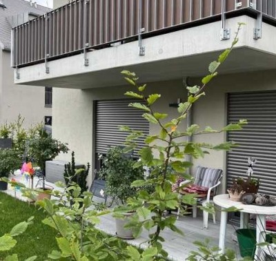 Exklusive 2-ZKB Gartenwohnung mit Südterrasse