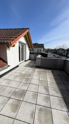 100qm Wohnung Balkon Künzell-Bachrain