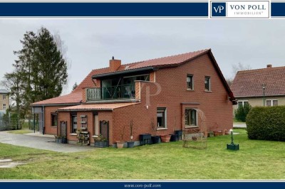 Geräumiges Mehrgenerationenhaus, Zweifamilienhaus mit viel Nebengelass, auf 0,45 ha Land