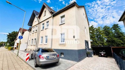 Umfangreich saniertes Zweifamilienhaus + Carport auf großem Grundstück mit Traumgarten