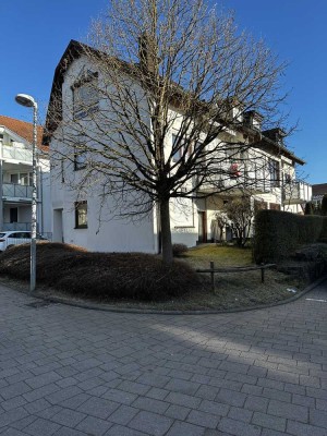 Charmante 4 Zimmer DG-Wohnung in guter Lage - Privatverkauf, keine Provision!