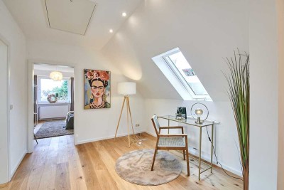 Modernes Familienhaus mit offenem Wohnkonzept und komplett neu gestaltetem Obergeschoss