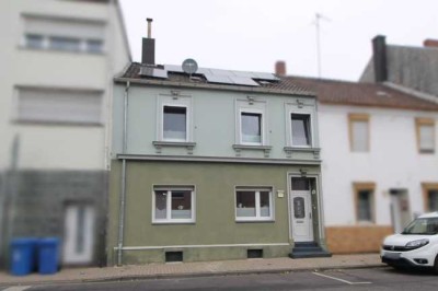 Modernisiertes Einfamilienhaus in zentraler Lage