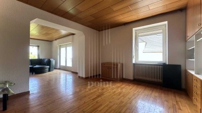 Großzügiges Einfamilienhaus mit Garten und Terrasse, voll unterkellert
