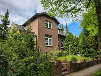 Gatermann Immobilien: Gepflegte 3,5-Zimmer-Wohnung im Zweifamilienhaus in Itzehoe