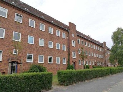 Kleine modernisierte 2 - Zimmer Wohnung in Kiel-Ravensberg zum 16.01.2020