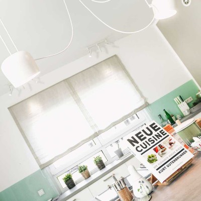 Licht. Raum. Leben. - stilvolles Zuhause mit Weitblick