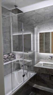 Ersteinzug nach der Kernsanierung, Luxus Wohnung inkl.Tiefgarage, Ohne Makler!