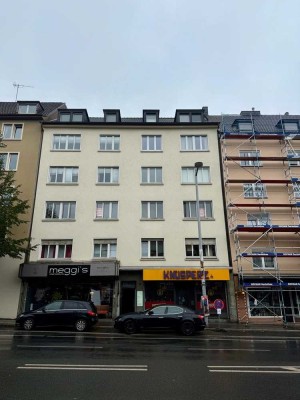 Renovierte Wohnung | Kreuzviertel | 3-Zimmer und Balkon