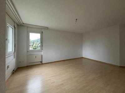 Helle 3,5-Zimmer Wohnung mit Balkon in Leipzig-Leutzsch