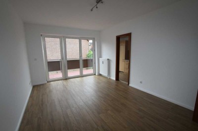 Anlageobjekt! 2 Zimmerwohnung im 1. Obergeschoss mit Balkon und Tiefgaragenstellplatz