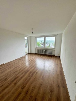 Lichtdurchflutete 3-Zimmer-Wohnung mit Balkon