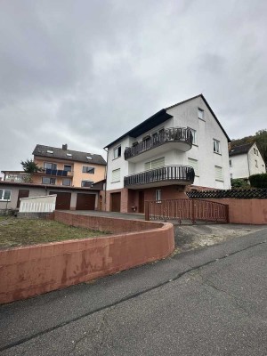 Preiswertes und gepflegtes Einfamilienhaus in Großheubach