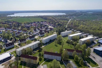 Helle 2-Zimmer-Wohnung mit Einbauküche – teilmöbliert